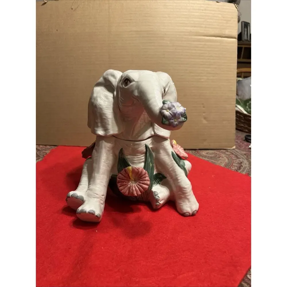 VINTAGE 1991 FITZ & FLOYD JUNGLE RAINFOREST COLLECTION WHITE ELEPHANT COOKIE JAR